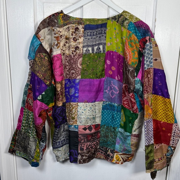 Sacred Threads Flowy Vintage Silk Patchwork Button-front Jacket Boho Top W2098 - Picture 7 of 8